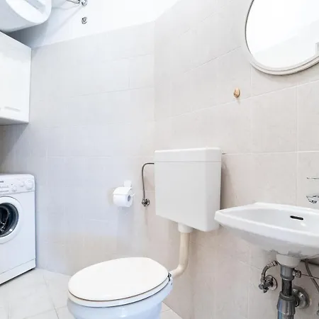 Apartma Beachfront Sunvita By Locap Group *