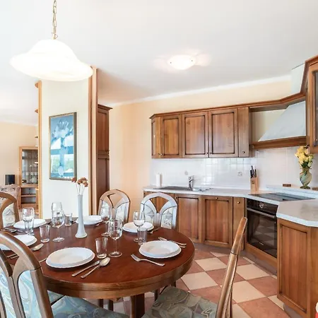 Beachfront Sunvita By Locap Group *